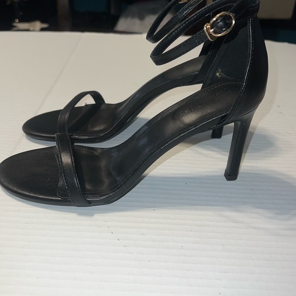 Muyindu black open-toe heeled sandals. Thin strap, buckle closure. Size 8.5 Used - Picture 3 of 4
